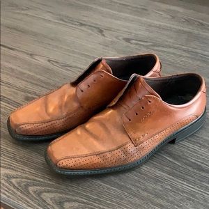 Ecco Johannesburg Perforated